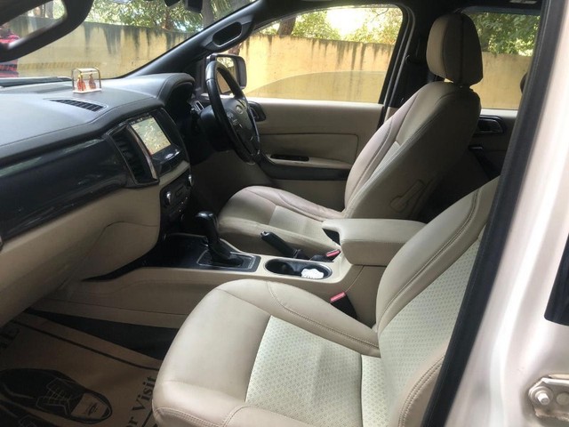 Second-hand 2017 Ford Endeavour 3.2 Titanium AT 4X4 for sale in New Delhi-10