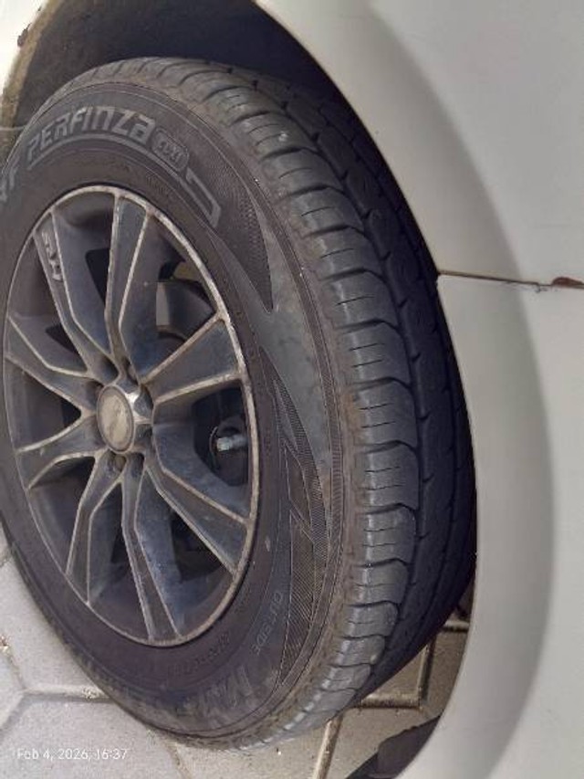 Second-hand 2009 Fiat Linea Emotion (Diesel) for sale in Karur-3