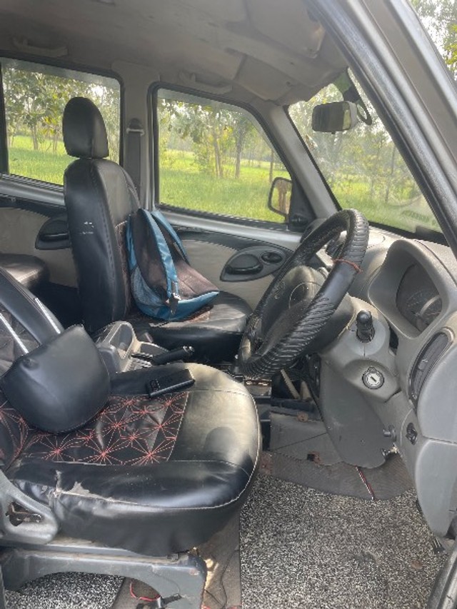 Second-hand 2008 Mahindra Scorpio 2.6 Turbo 7 Str for sale in Hardoi-4