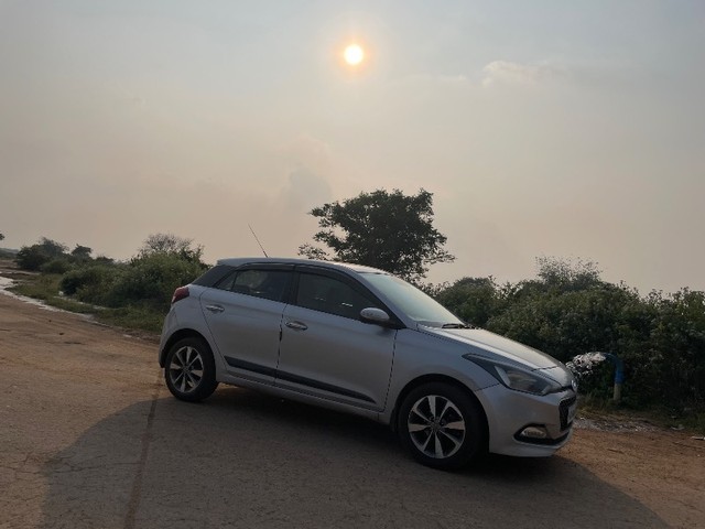 Second-hand 2014 Hyundai i20 Asta 1.4 CRDi for sale in Bardhaman-2