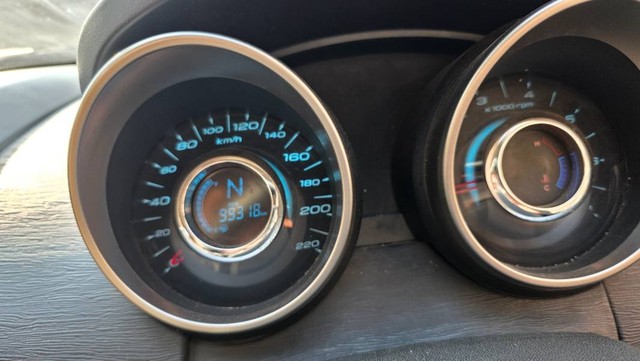 Second-hand 2018 Mahindra XUV500 W7 BSIV for sale in New Delhi-2