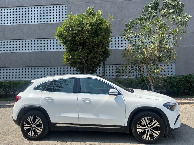 Second-hand 2024 Mercedes-Benz GLA 200 for sale in Pune-1