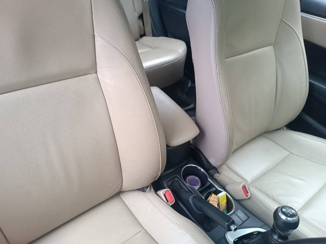 Second-hand 2016 Toyota Corolla Altis 1.8 J for sale in Basti-12