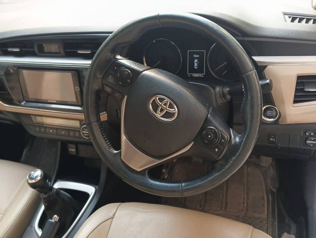 Second-hand 2016 Toyota Corolla Altis 1.8 J for sale in Basti-10