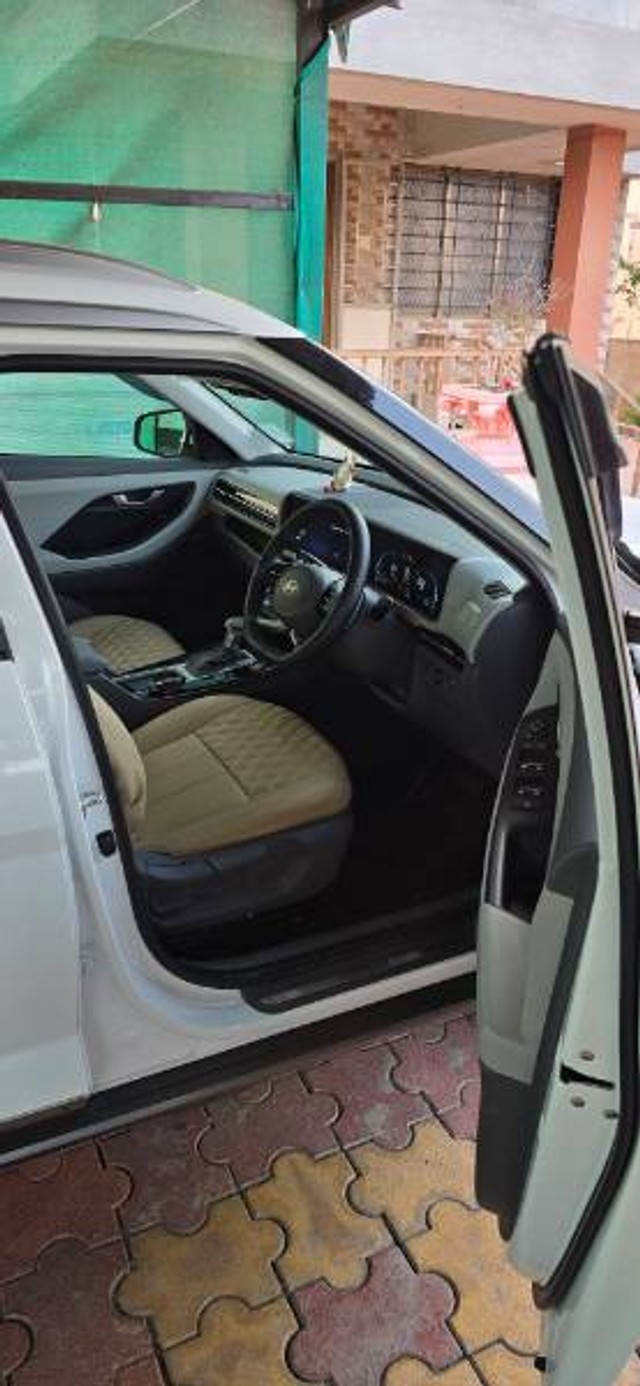Second-hand 2024 Hyundai Creta SX Tech iVT for sale in Sangli-5