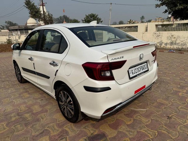 Second-hand 2024 Honda Amaze 2nd Gen VX CVT for sale in Anand-3