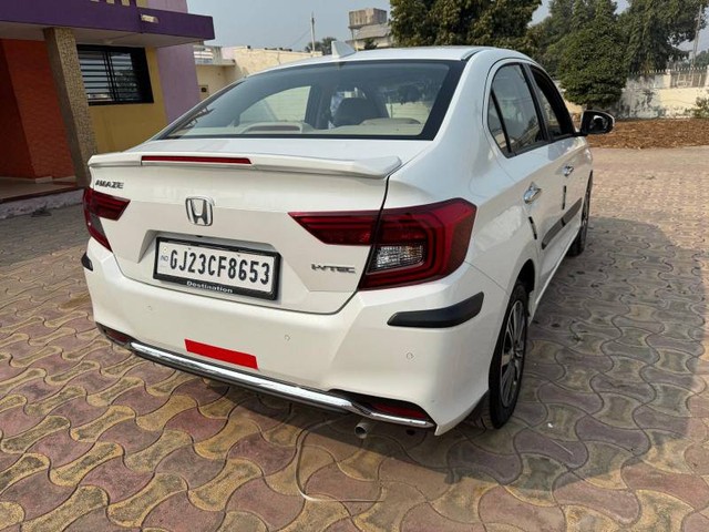 Second-hand 2024 Honda Amaze 2nd Gen VX CVT for sale in Anand-2