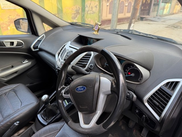 Second-hand 2014 Ford Ecosport 1.5 DV5 MT Ambiente for sale in Aligarh-5