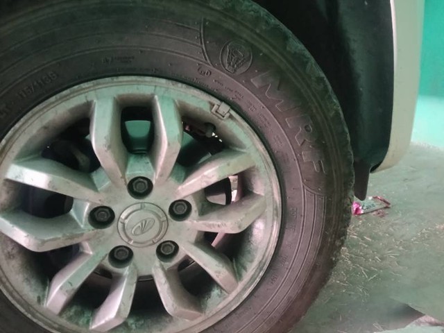 Second-hand 2017 Mahindra TUV 300 T8 for sale in Rajauri-3