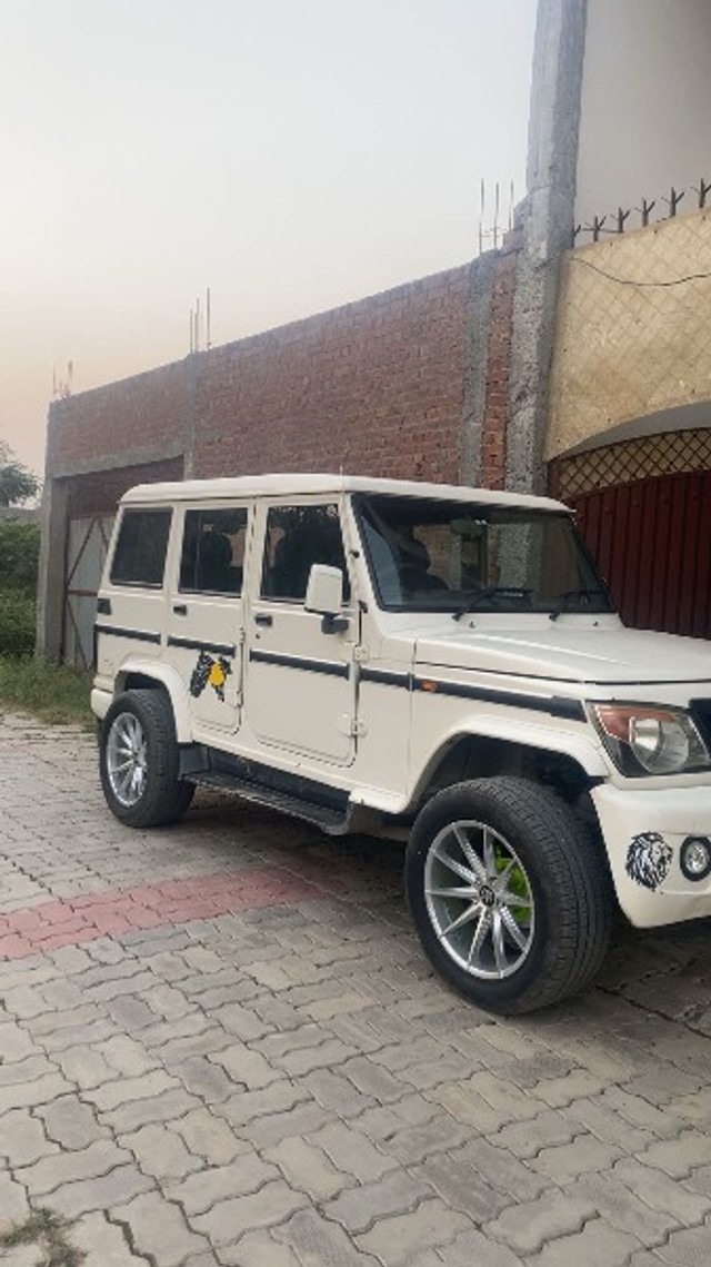 Second-hand 2016 Mahindra Bolero ZLX for sale in Amritsar-2