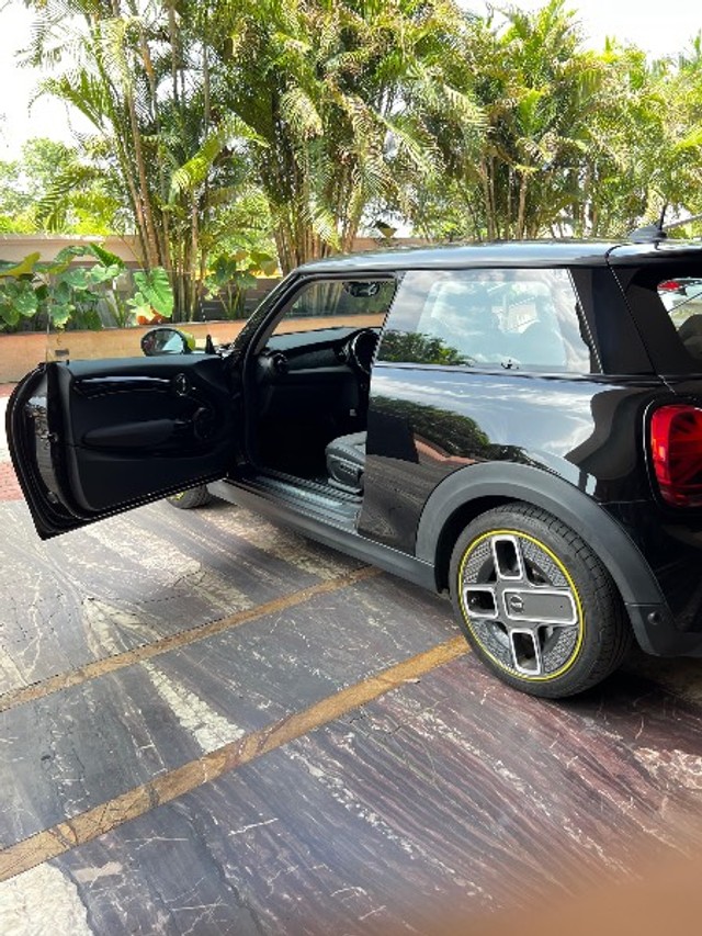 Mini Cooper SE Electric - Photo 5