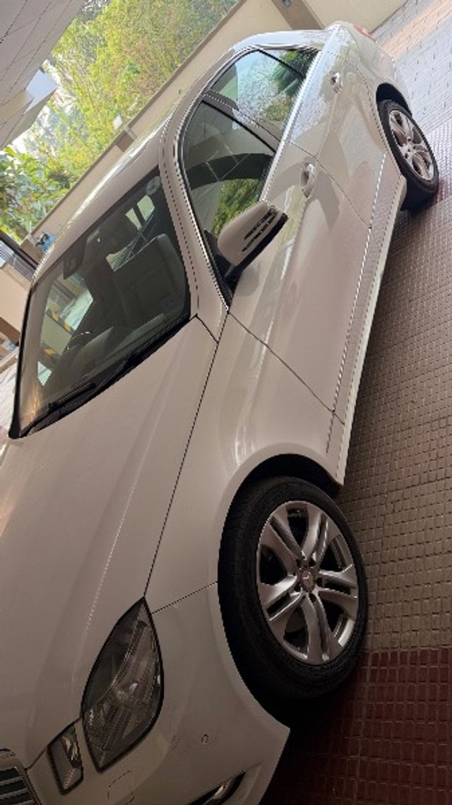 Second-hand 2013 Mercedes-Benz E-Class 220 CDI for sale in Kozhikode-3