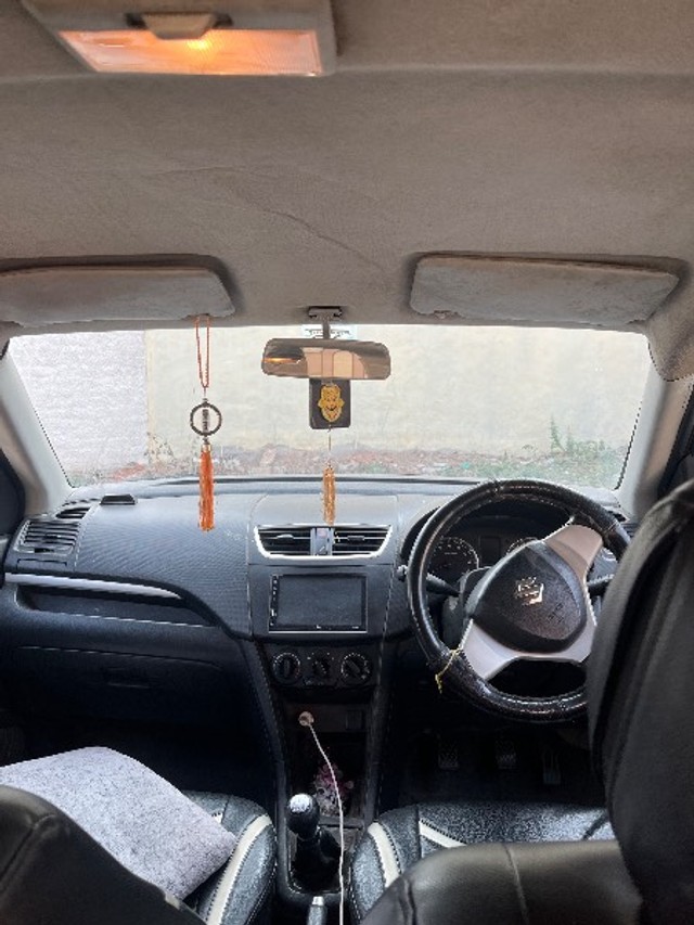 Second-hand 2017 Maruti Suzuki Swift VXI for sale in Mandsaur-5