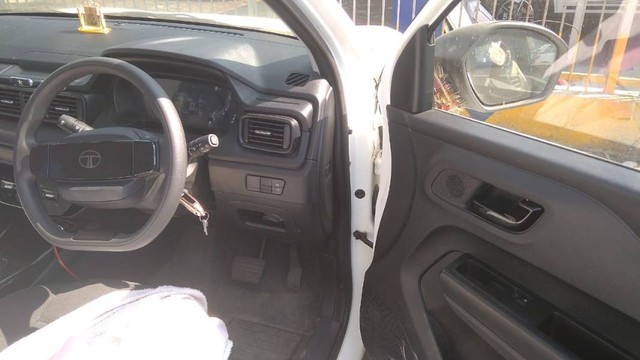 Second-hand 2025 Tata Punch EV Smart for sale in Bilaspur-8