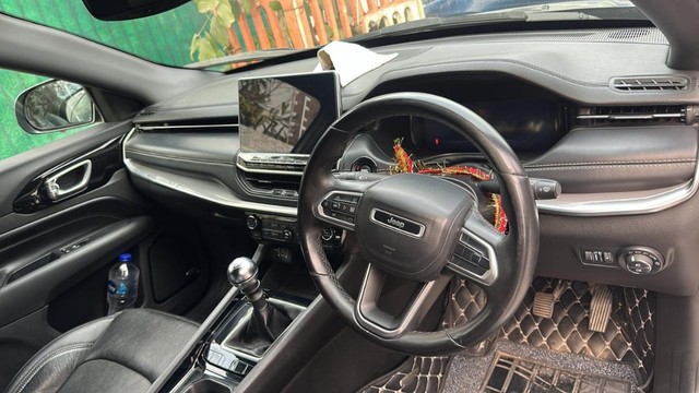 Second-hand 2022 Jeep Compass 2.0 Model S Opt for sale in Mathura-4