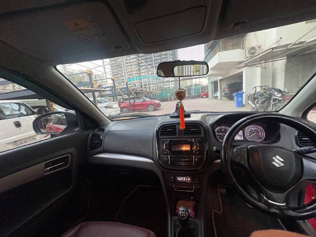 Second-hand 2017 Maruti Vitara Brezza ZDi for sale in Ghaziabad-13