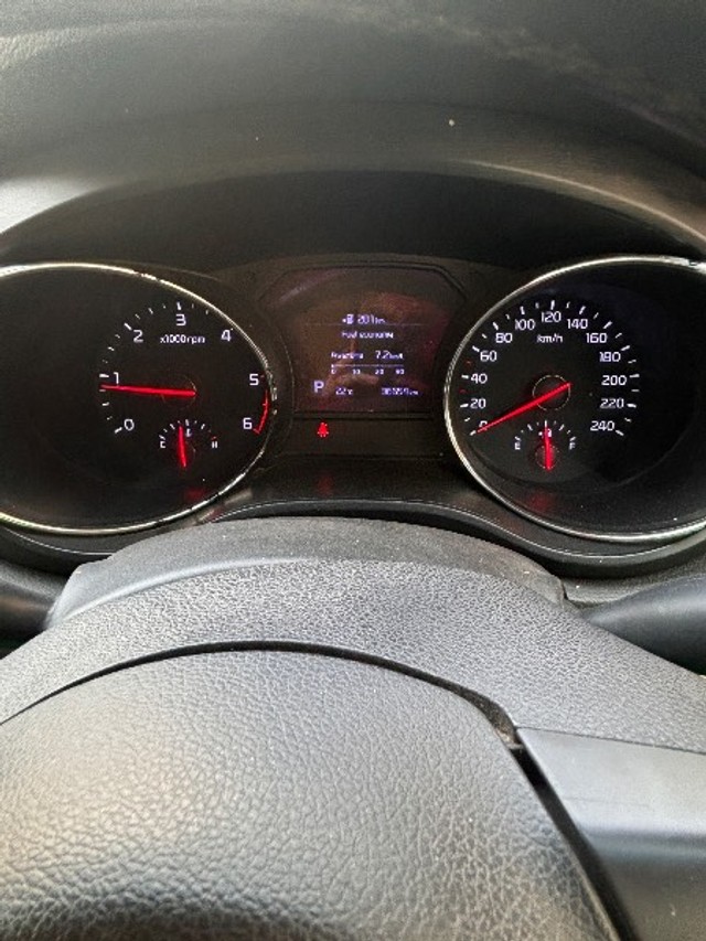 Second-hand 2021 Kia Carnival Premium 8 STR for sale in New Delhi-1