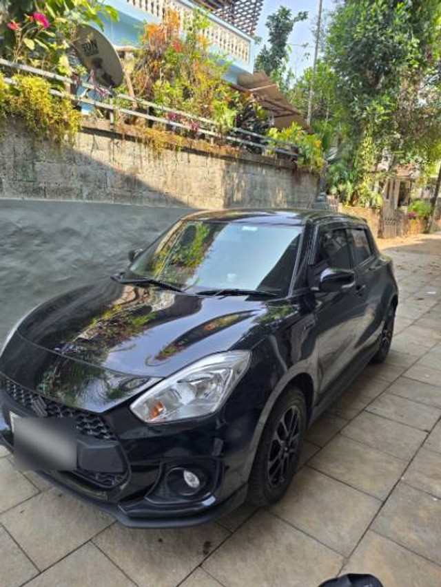 Second-hand 2023 Maruti Suzuki Swift ZXI for sale in Perinthalmanna-2