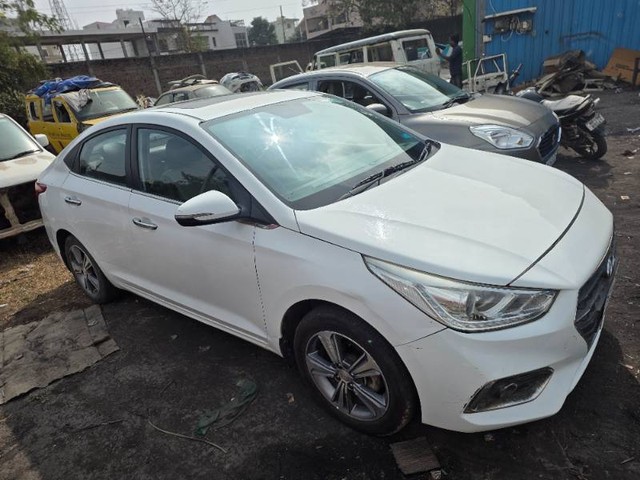 Second-hand 2019 Hyundai Verna CRDi 1.6 SX for sale in Satna-1