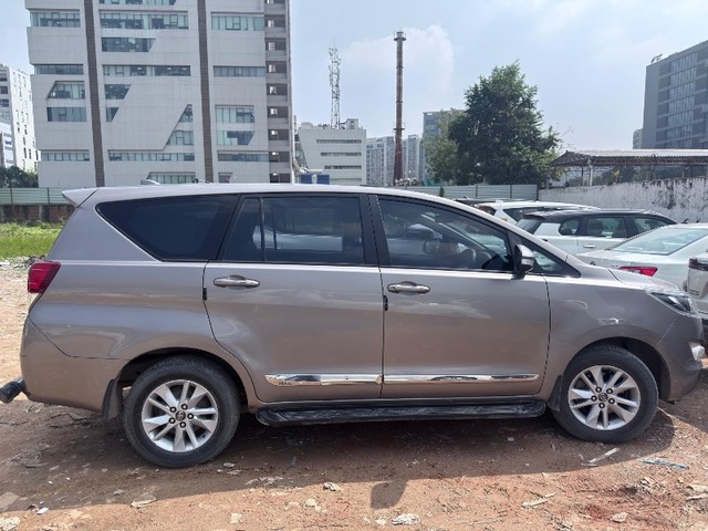 Second-hand 2017 Toyota Innova Crysta 2.4 G MT 8S BSIV for sale in Ahmedabad-0