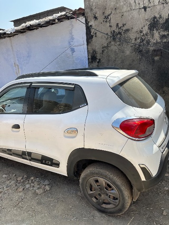 Second-hand 2017 Renault KWID 1.0 RXT for sale in Bhilwara-3