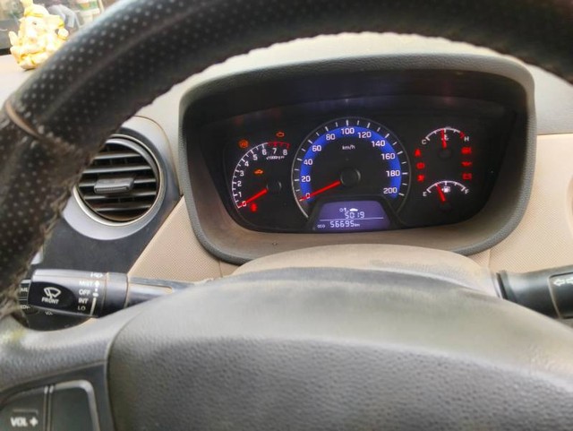 Second-hand 2017 Hyundai Xcent 1.2 Kappa SX for sale in Raigarh-6