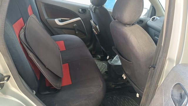 Second-hand 2011 Ford Figo Diesel Titanium for sale in Bokaro-4