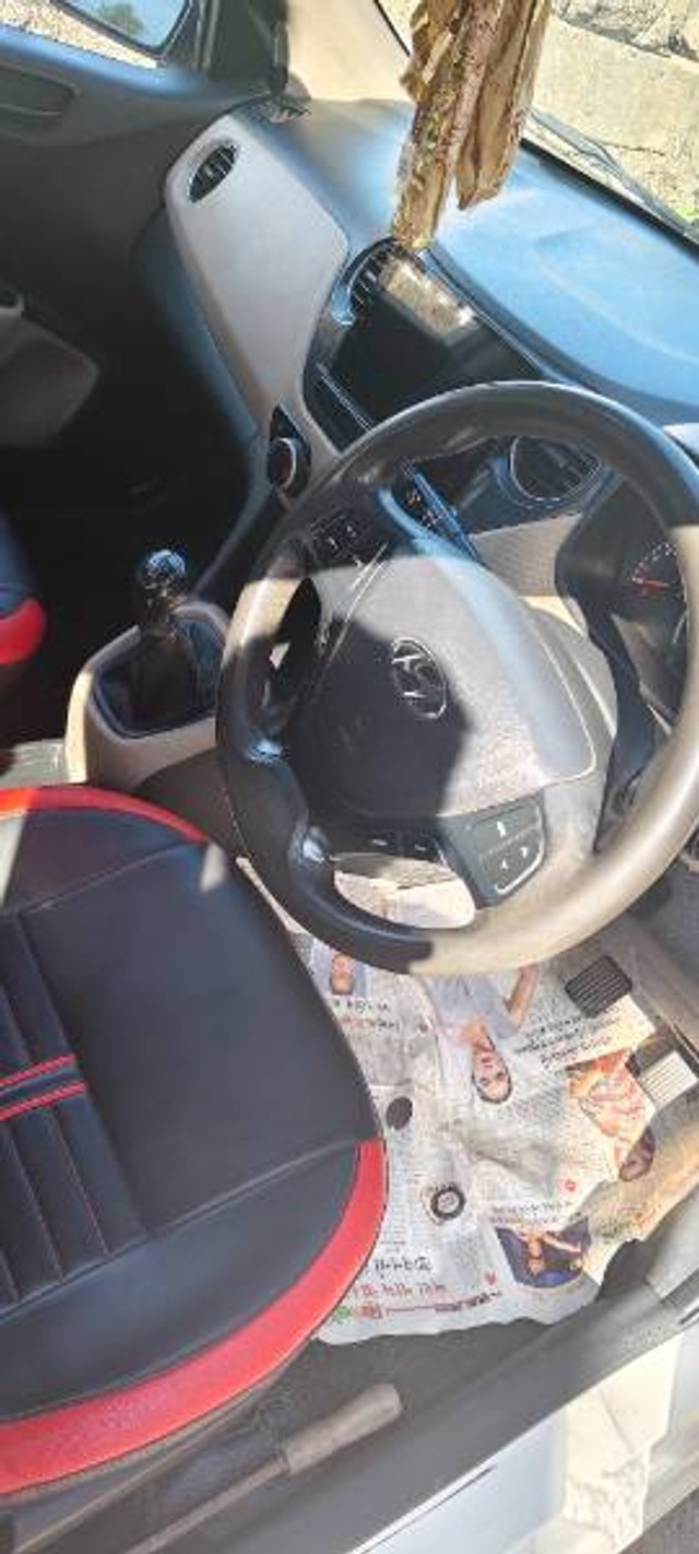 Second-hand 2018 Hyundai Grand i10 1.2 Kappa Magna BSIV for sale in Junagadh-2