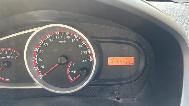 Ford Figo Petrol ZXI Second-hand 2012 Ford Figo Petrol ZXI for sale in Baddi-6