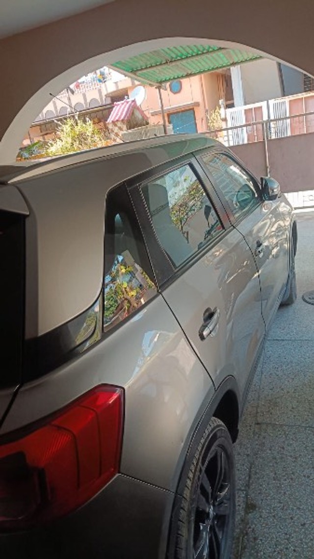 Second-hand 2018 Maruti Suzuki Vitara Brezza ZDi Plus for sale in Dehradun-3