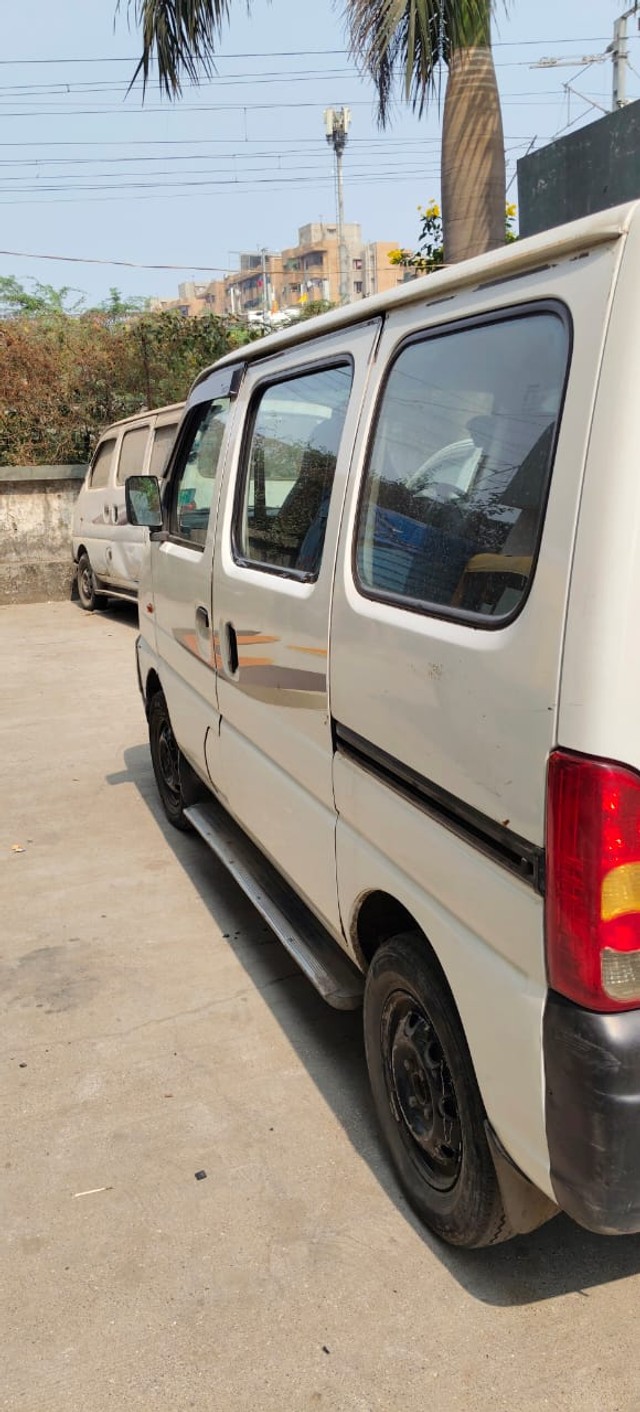Second-hand 2018 Maruti Suzuki Eeco CNG 5 Seater AC BSIV for sale in Surat-6