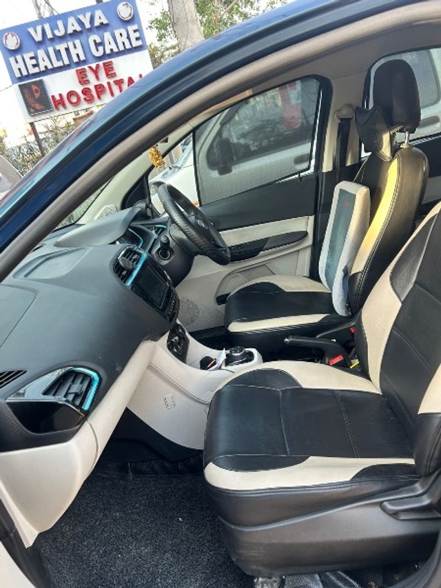 Second-hand 2022 Tata Tigor EV XZ Plus for sale in Patancheru-3