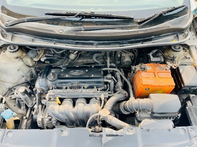 Second-hand 2013 Hyundai Verna 1.6 SX VTVT (O) for sale in Kanpur-3