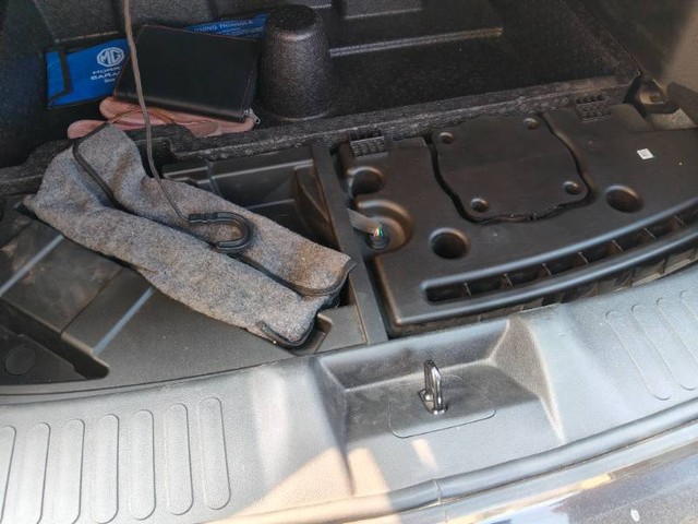 MG Hector Sharp CVT Second-hand 2023 MG Hector Sharp CVT for sale in Greater Noida-7