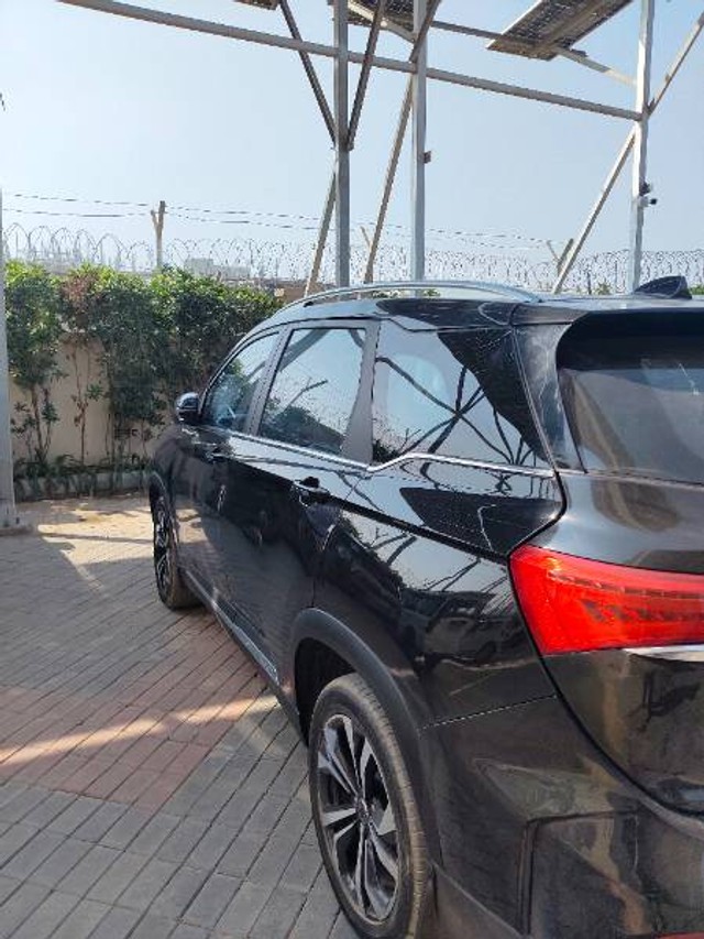 MG Hector Sharp CVT Second-hand 2023 MG Hector Sharp CVT for sale in Greater Noida-9