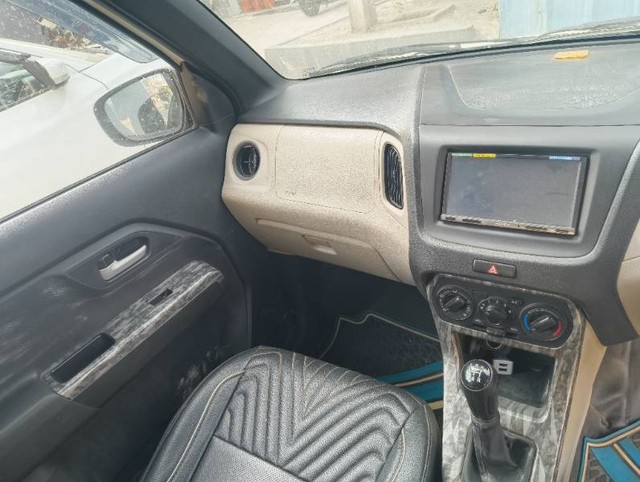 Second-hand 2022 Maruti Wagon R ZXI 1.2 for sale in Moosapet-7