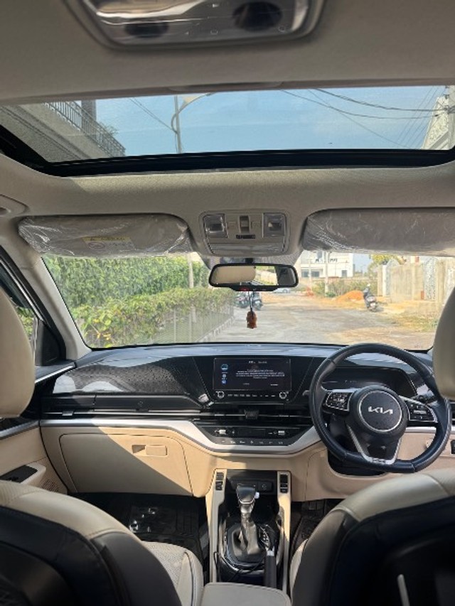 Second-hand 2024 Kia Carens Luxury Opt Diesel AT for sale in Hoshiarpur-6