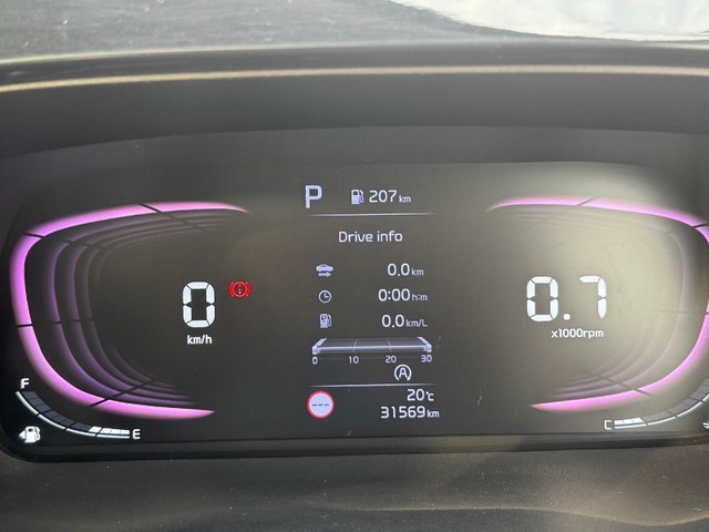 Second-hand 2024 Kia Carens Luxury Opt Diesel AT for sale in Hoshiarpur-4