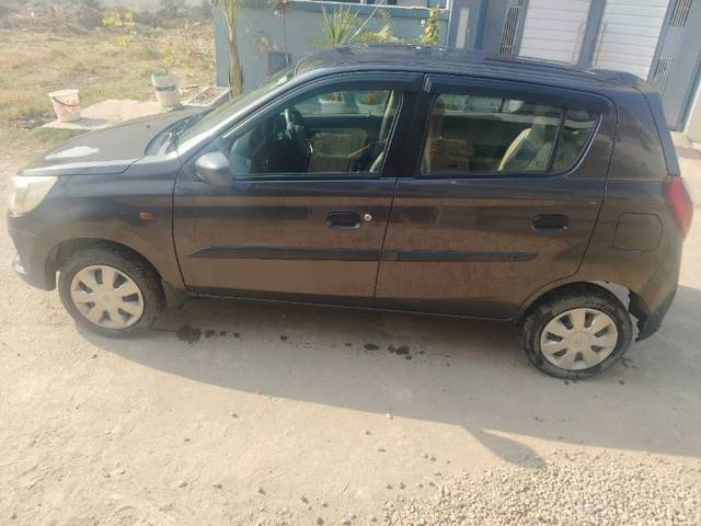 https://images10.gaadi.com/usedgaadi-sellcar/UsedCar/b6a2f4e4-bc49-495a-835c-7d048f679531/551bd006-506d-493e-b532-82378a22d8c0.jpg?imwidth=6402