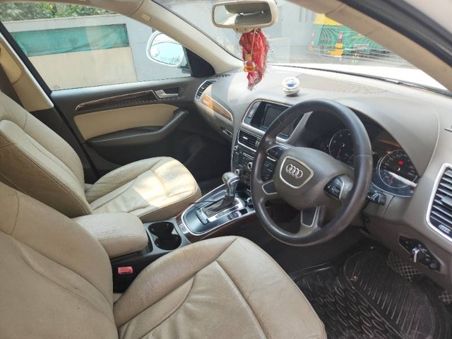 Second-hand 2015 Audi Q5 2.0 TDI Premium Plus for sale in Ahmedabad-4