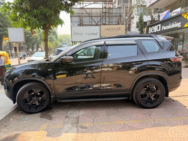 Second-hand 2024 Tata Safari Accomplished Plus AT for sale in Surat-1