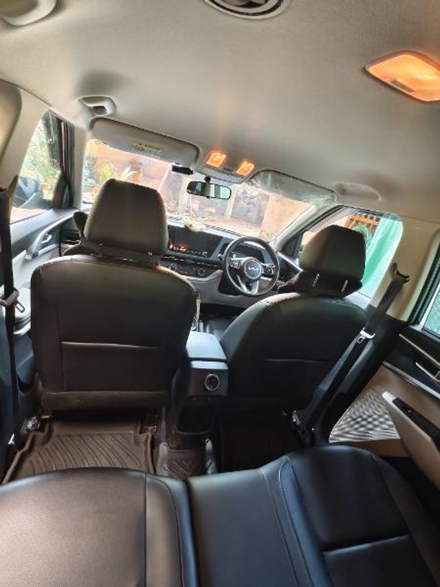 Second-hand 2024 Kia Carens Premium Opt for sale in Udupi-8