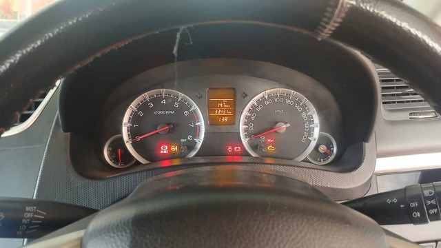 Second-hand 2013 Maruti Suzuki Swift VXI for sale in Dehradun-2