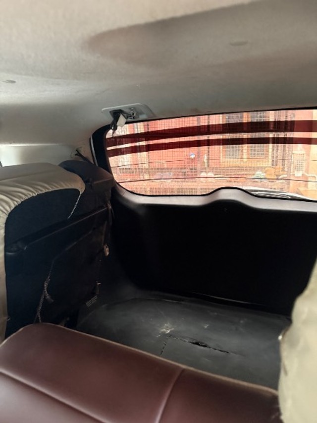 Second-hand 2022 Toyota Innova Crysta 2.7 GX 8 STR for sale in Ayodhya-4