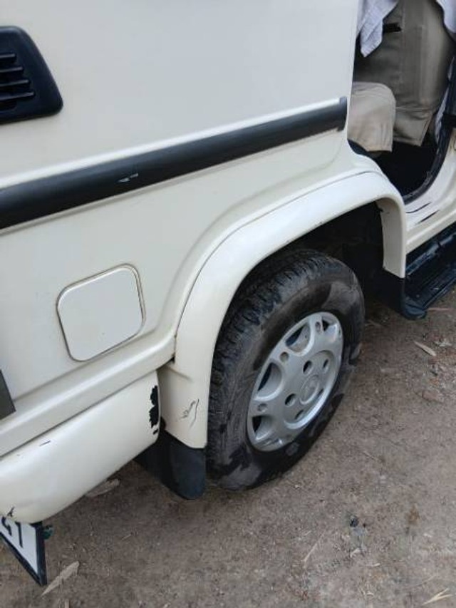 Mahindra Bolero Power Plus SLX Second-hand 2017 Mahindra Bolero Power Plus SLX for sale in Hajipur-2