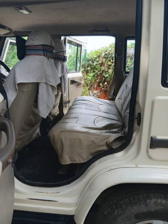 Mahindra Bolero Power Plus SLX Second-hand 2017 Mahindra Bolero Power Plus SLX for sale in Hajipur-4