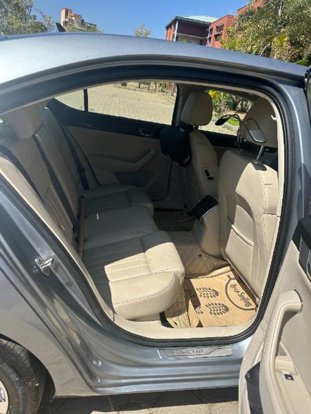 Skoda Superb LK 1.8 TSI AT Second-hand 2020 Skoda Superb LK 1.8 TSI AT for sale in Bilaspur-7