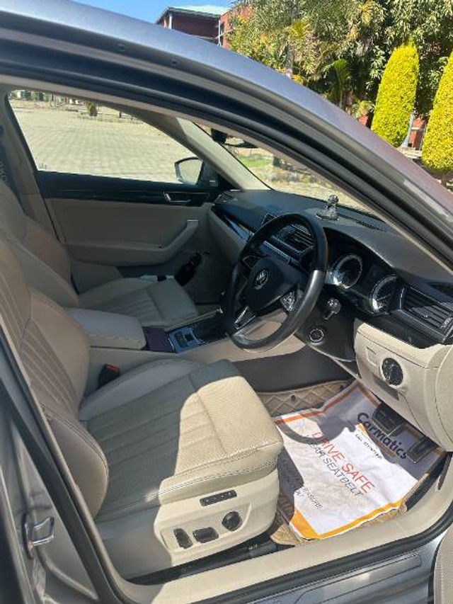 Skoda Superb LK 1.8 TSI AT Second-hand 2020 Skoda Superb LK 1.8 TSI AT for sale in Bilaspur-5