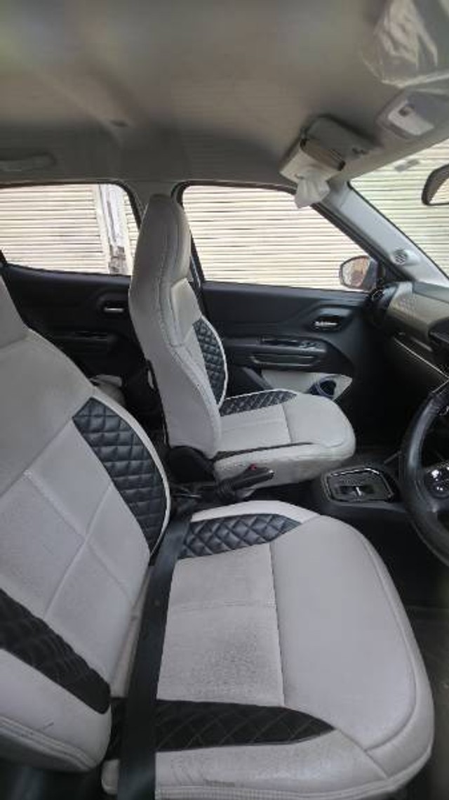 Second-hand 2023 Citroen eC3 Feel DT for sale in Raipur-2