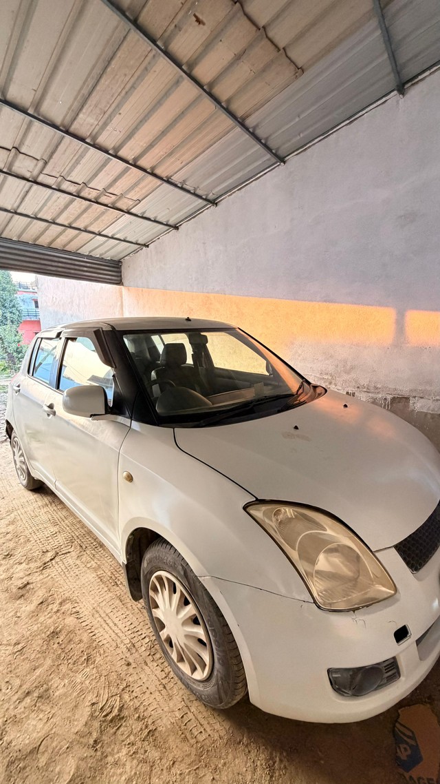 Second-hand 2011 Maruti Suzuki Swift VDI for sale in Gorakhpur-5